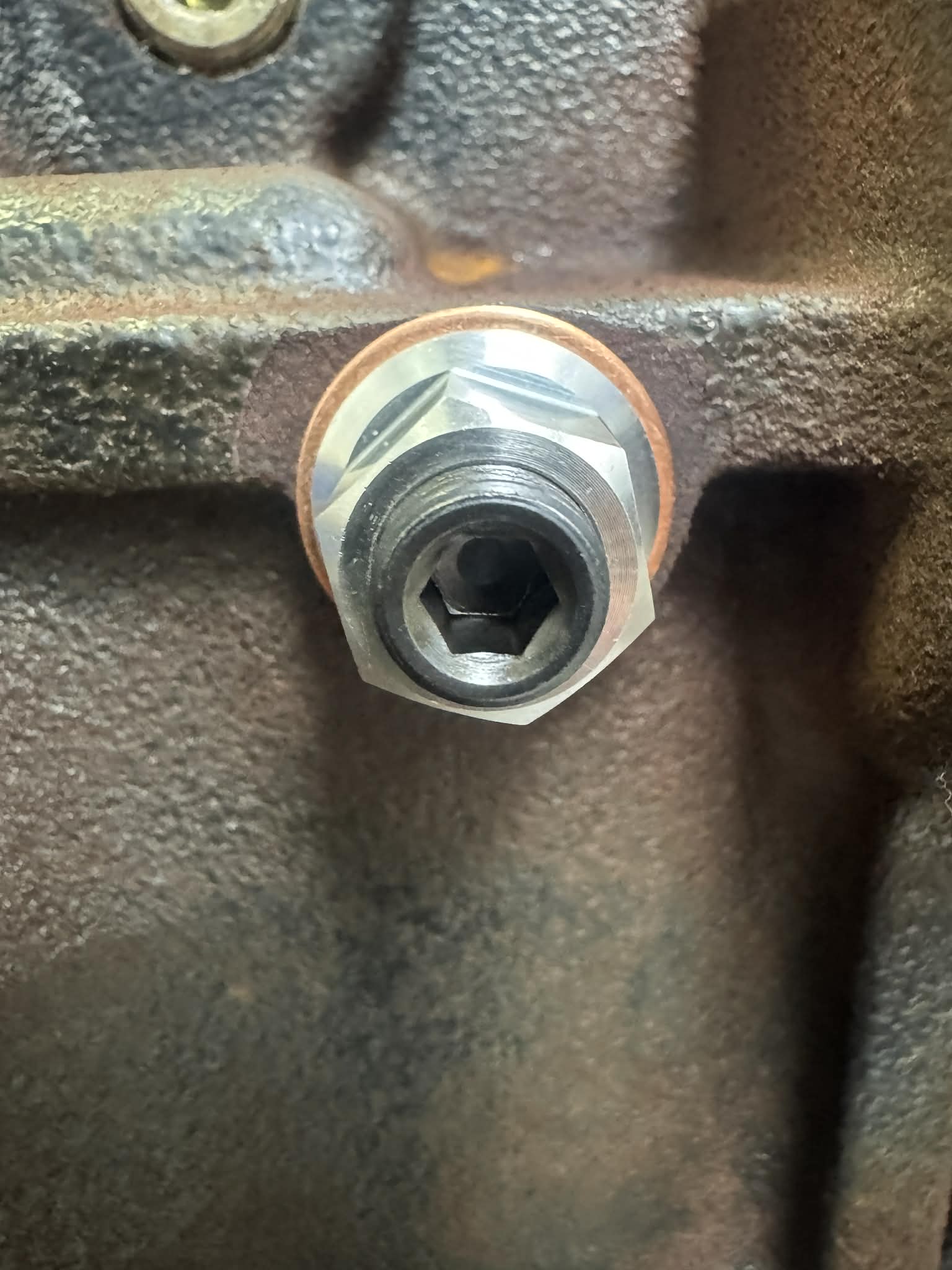 Evo 9 mivec oil feed line delete plug